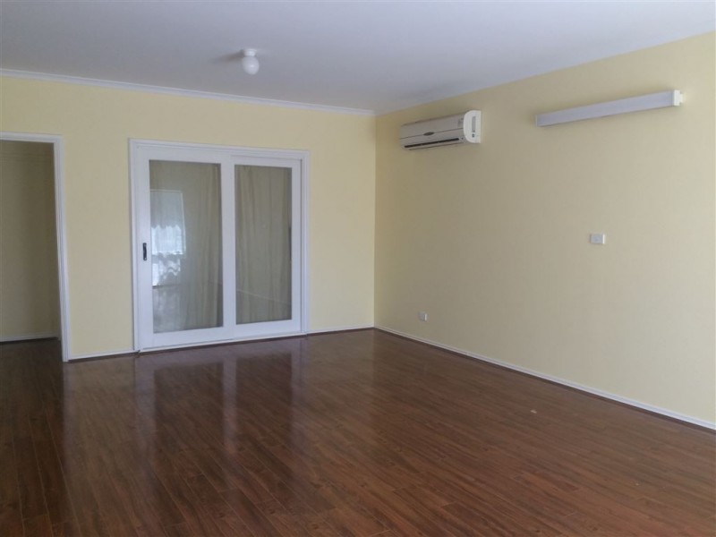 1/8 First Street, Clayton South VIC 3169