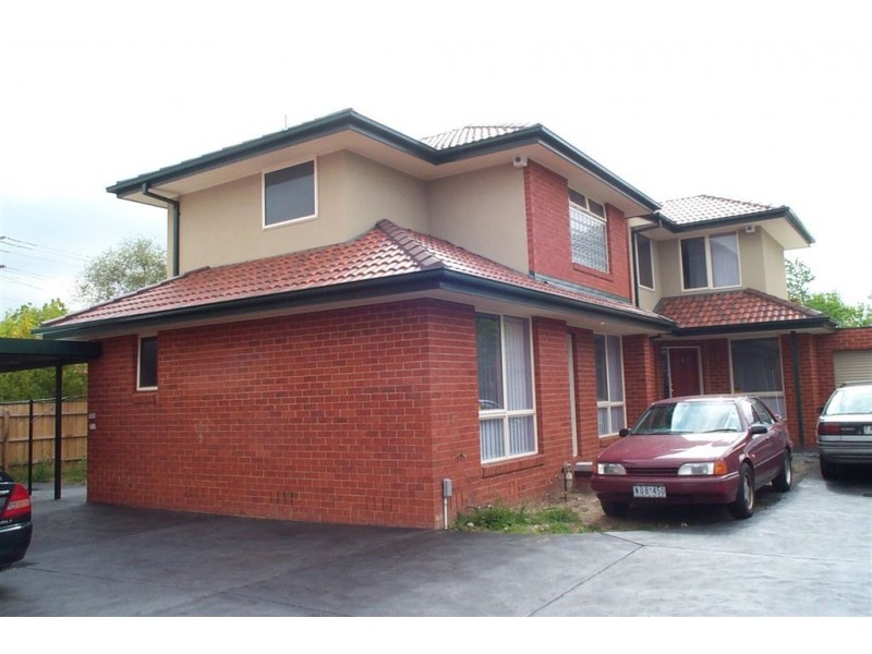 2/4 Stockdale Avenue, Clayton VIC 3168