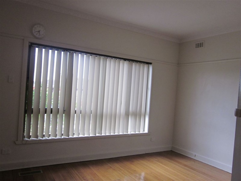 69 Edinburgh Street, Clayton VIC 3168