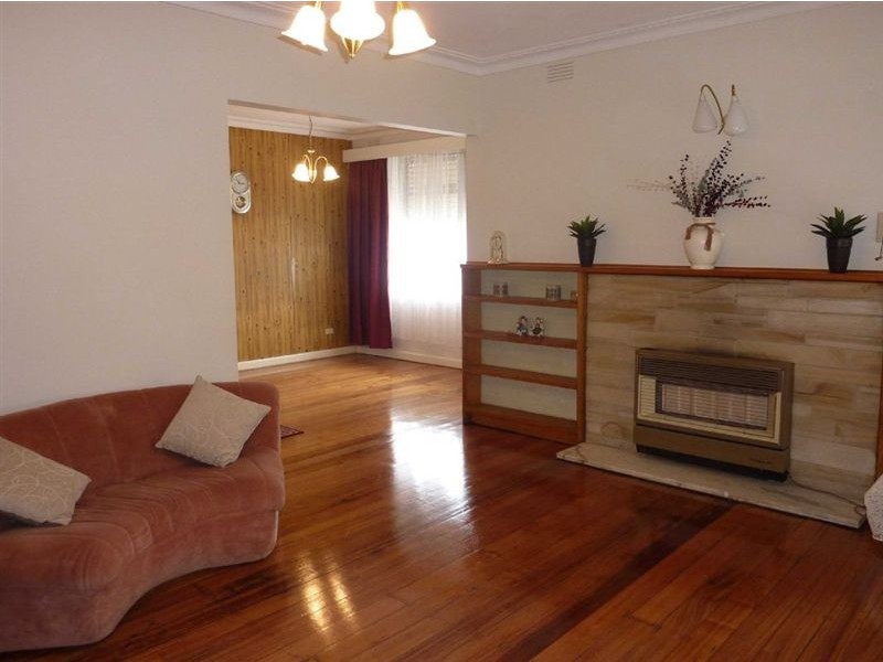 12 Newport Road, Clayton South VIC 3169