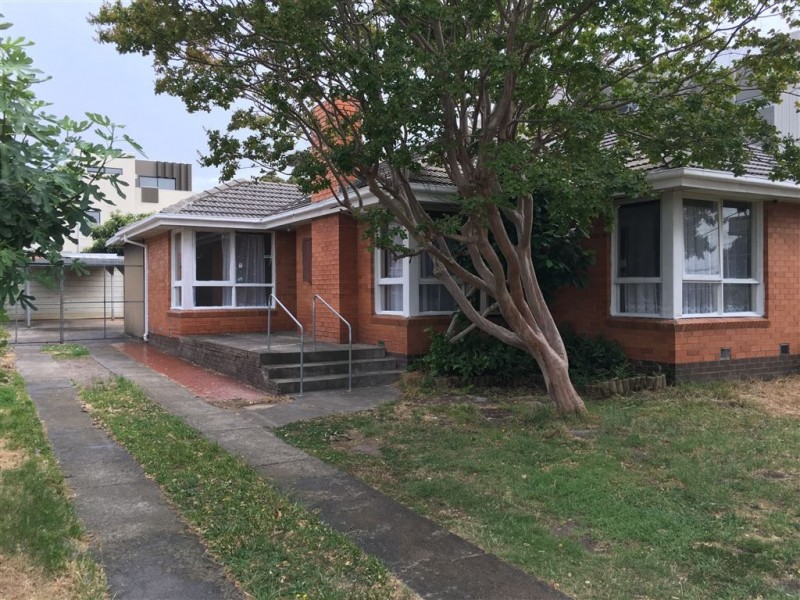 39 Morton Street, Clayton VIC 3168