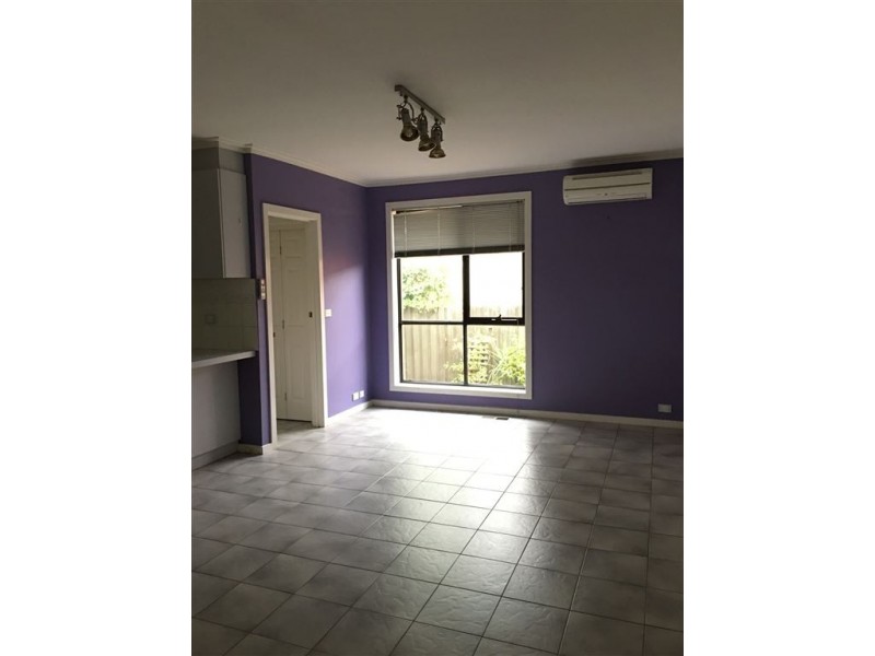 2/5 Thompson Street, Clayton VIC 3168
