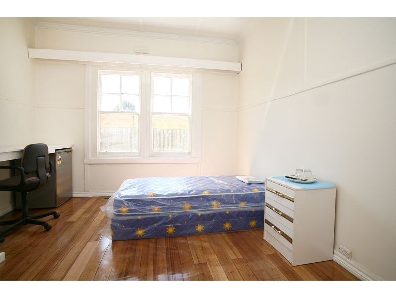 35 Sarton Road, Clayton VIC 3168