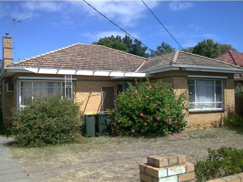 802 Centre Road, Bentleigh East VIC 3165