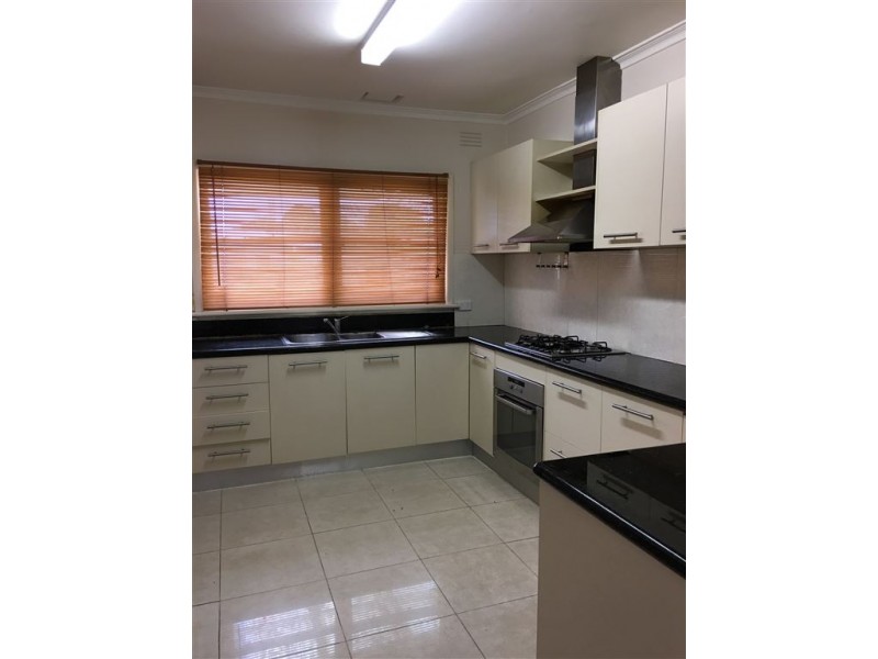 30 Merlyn Avenue, Clayton South VIC 3169