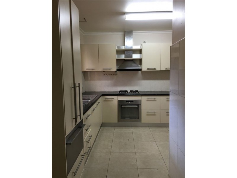 30 Merlyn Avenue, Clayton South VIC 3169