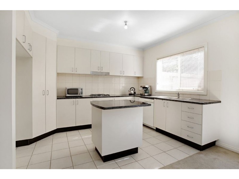2/71 Marshall Avenue, Clayton VIC 3168