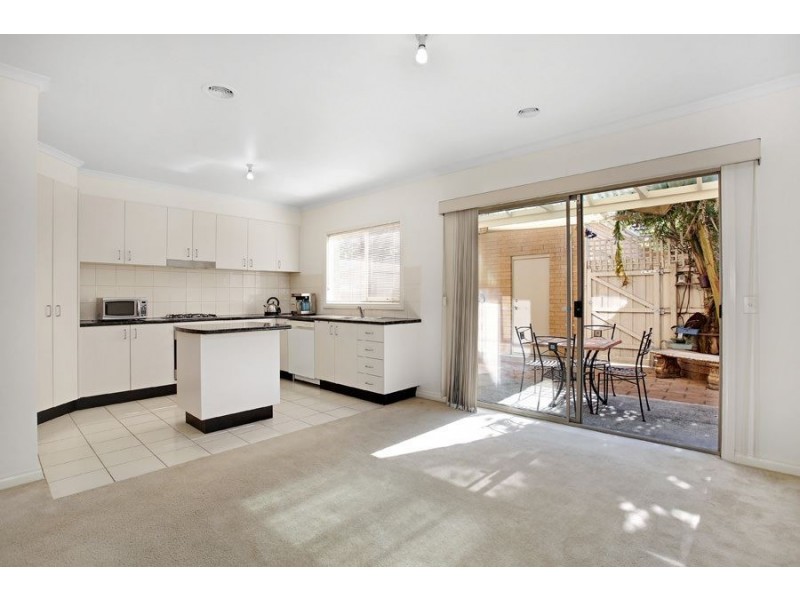 2/71 Marshall Avenue, Clayton VIC 3168