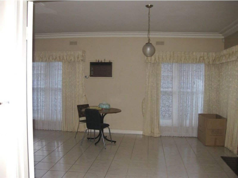 5 Koonawarra Street, Clayton VIC 3168