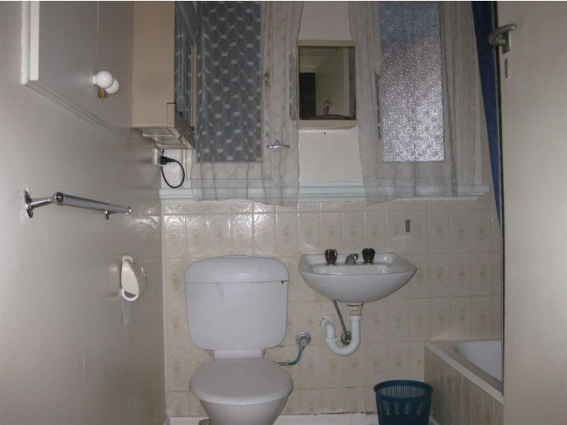 5 Koonawarra Street, Clayton VIC 3168