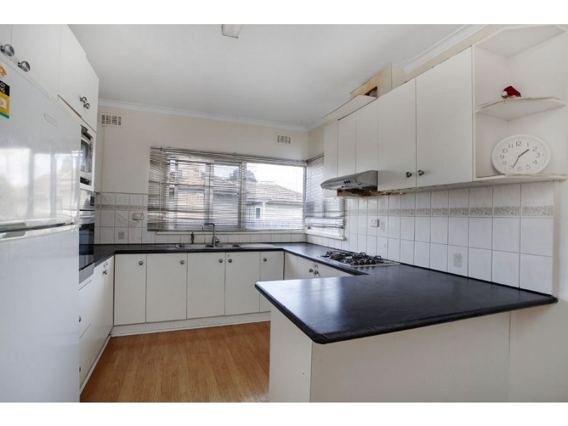 1/56 Kionga Street, Clayton VIC 3168