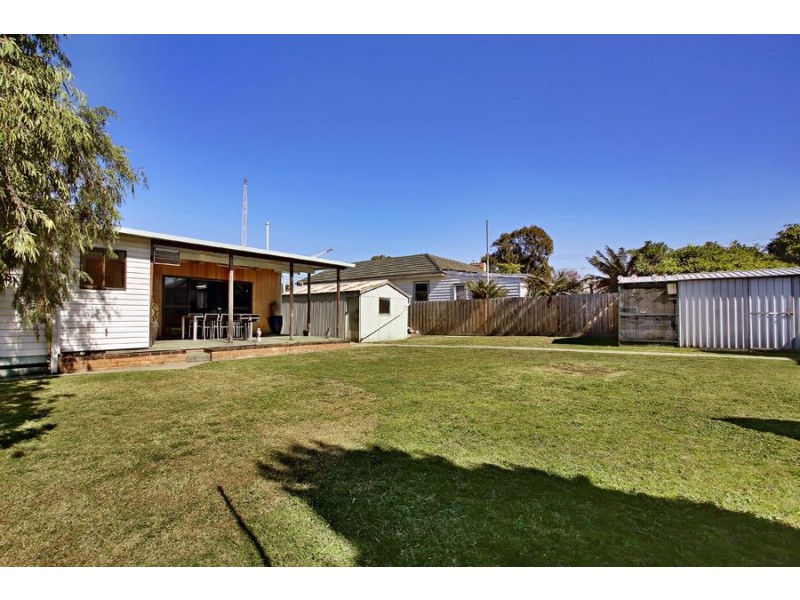 33 Hourigan Avenue, Clayton VIC 3168