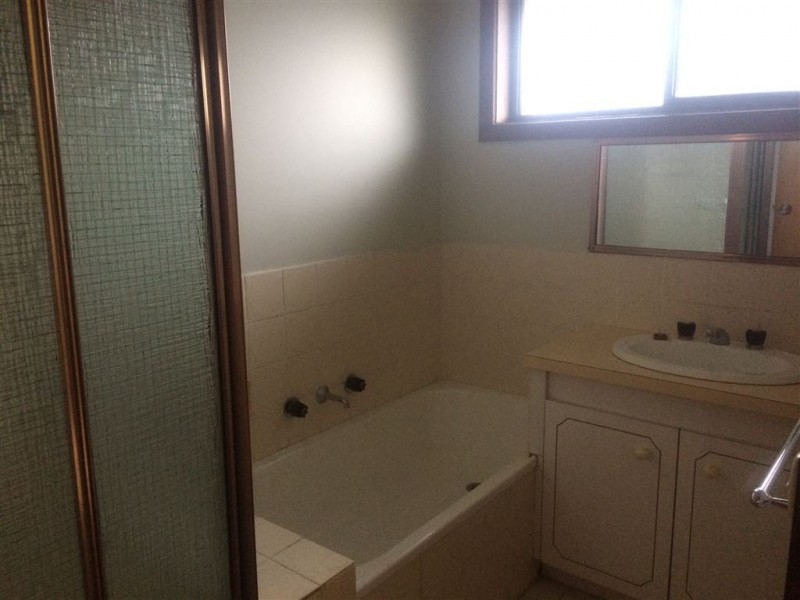 2/62 Bevan Avenue, Clayton South VIC 3169