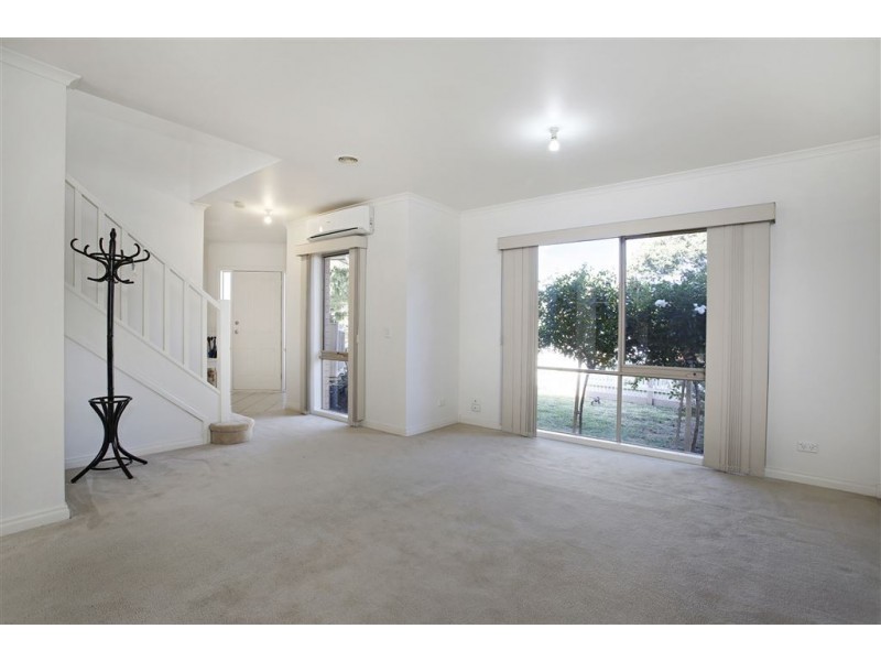 2/69 Marshall Avenue, Clayton VIC 3168