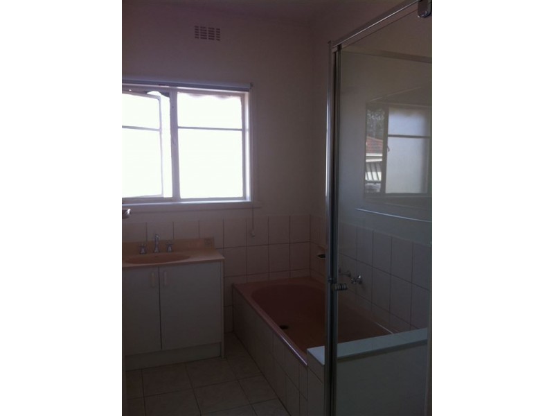 1/140 Moriah Street, Clayton VIC 3168