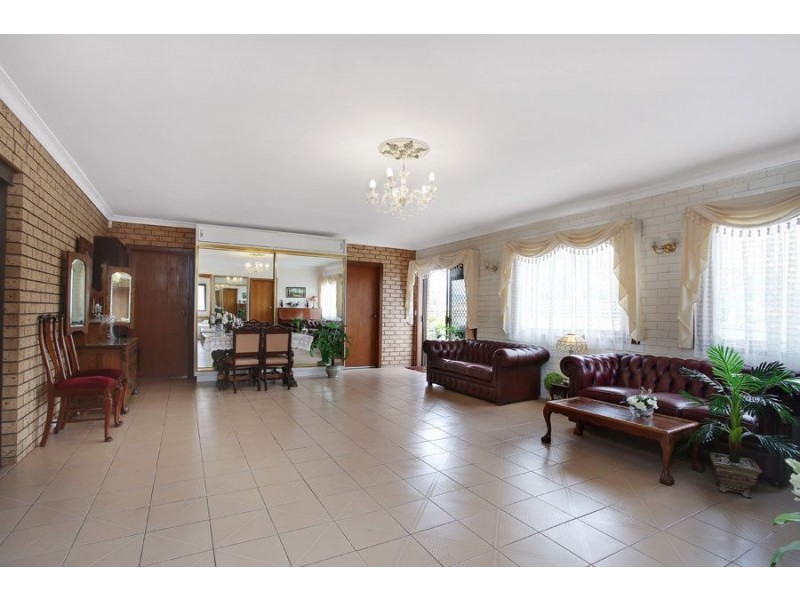 8 Wisteria Court, Clarinda VIC 3169