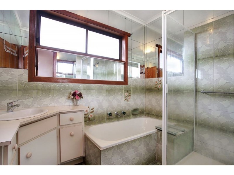 8 Wisteria Court, Clarinda VIC 3169