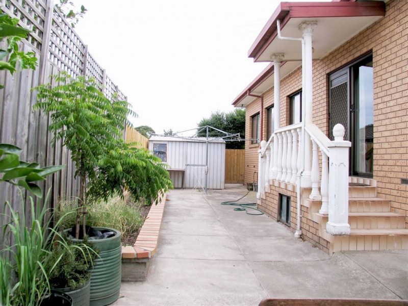 8 Wisteria Court, Clarinda VIC 3169