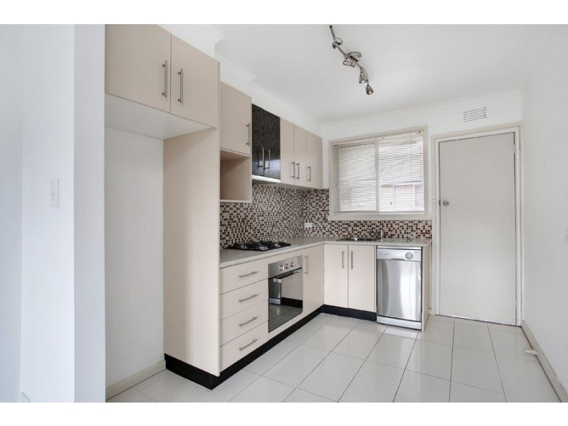 2/11 Browning Avenue, Clayton South VIC 3169