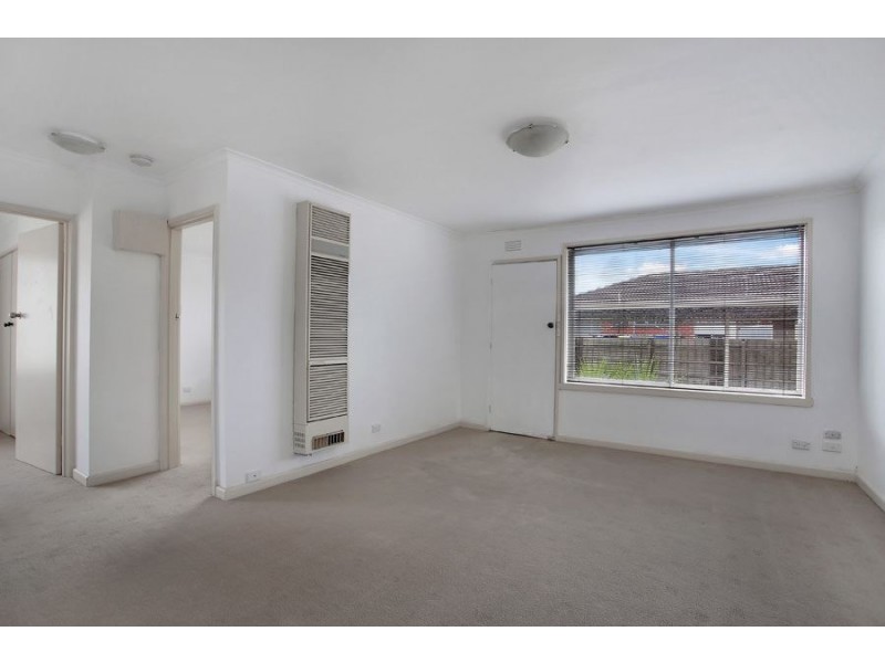 2/11 Browning Avenue, Clayton South VIC 3169