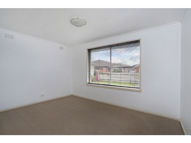 2/11 Browning Avenue, Clayton South VIC 3169