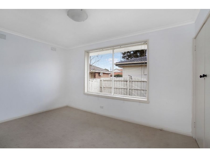 2/11 Browning Avenue, Clayton South VIC 3169