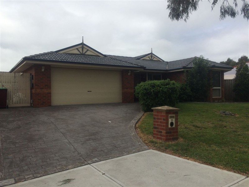 10 Vaucluse Street, Berwick VIC 3806