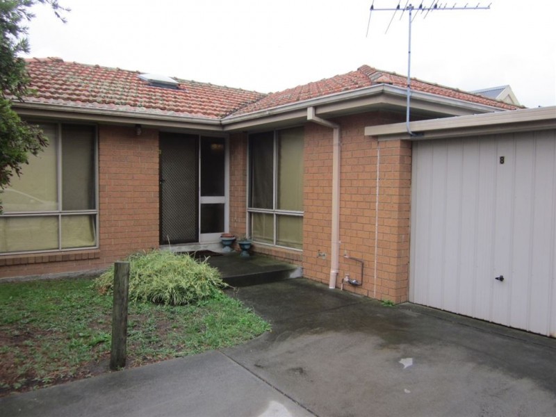 8/2 Cunningham Place, Oakleigh South VIC 3167