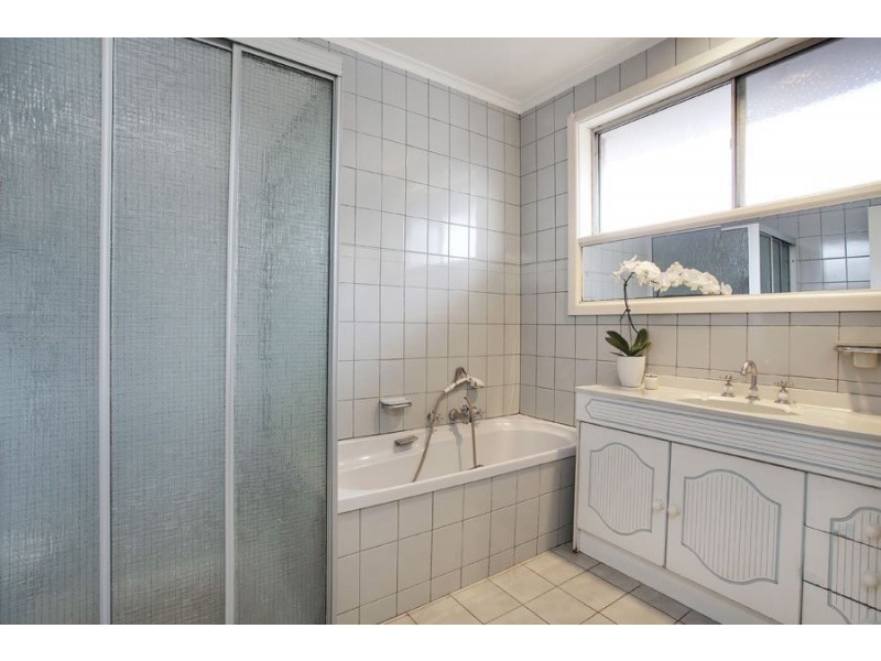 1/32 Murdo Road, Clayton VIC 3168