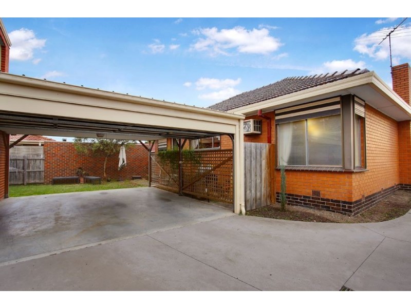 1/32 Murdo Road, Clayton VIC 3168