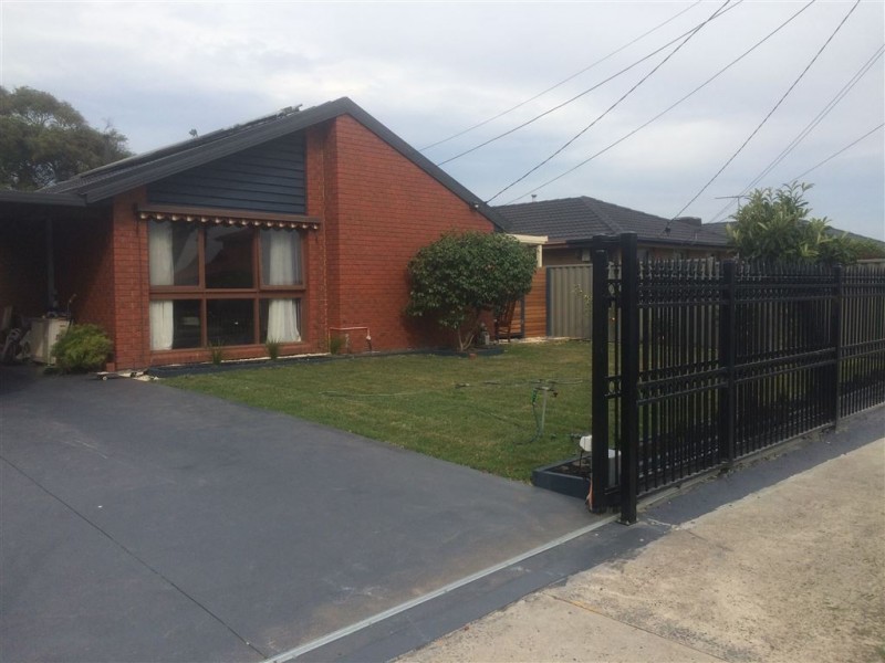 3 Barwon Court, Clayton South VIC 3169