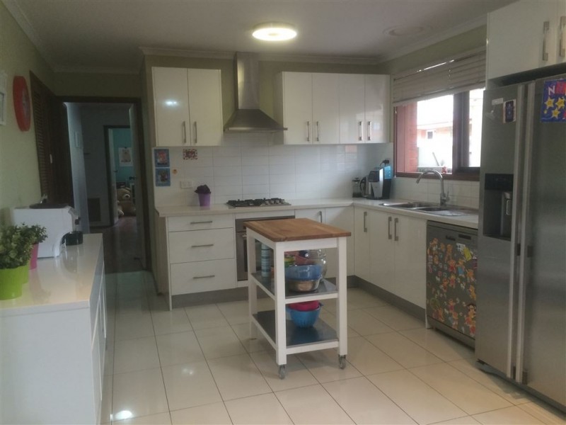 3 Barwon Court, Clayton South VIC 3169