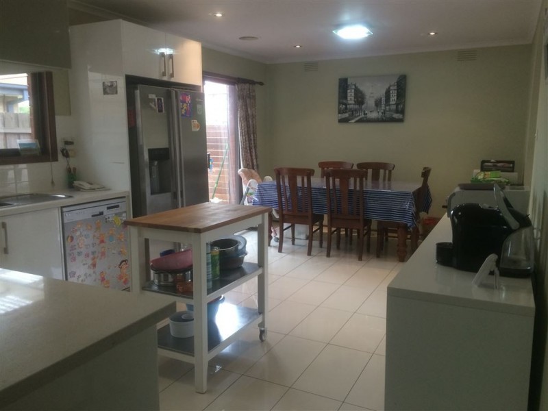 3 Barwon Court, Clayton South VIC 3169