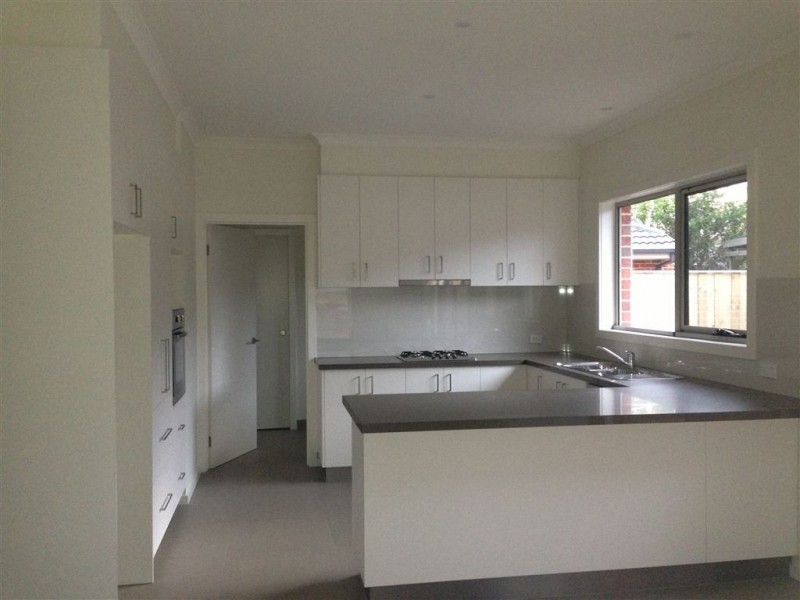 1/3 Nova Street, Oakleigh South VIC 3167