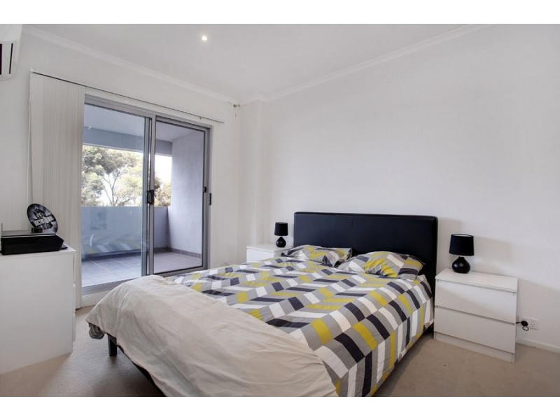 21/3 Rusden Place, Notting Hill VIC 3168