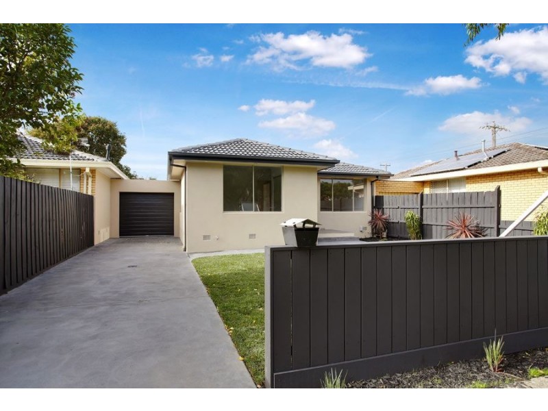 2/1 Oakes Avenue, Clayton South VIC 3169