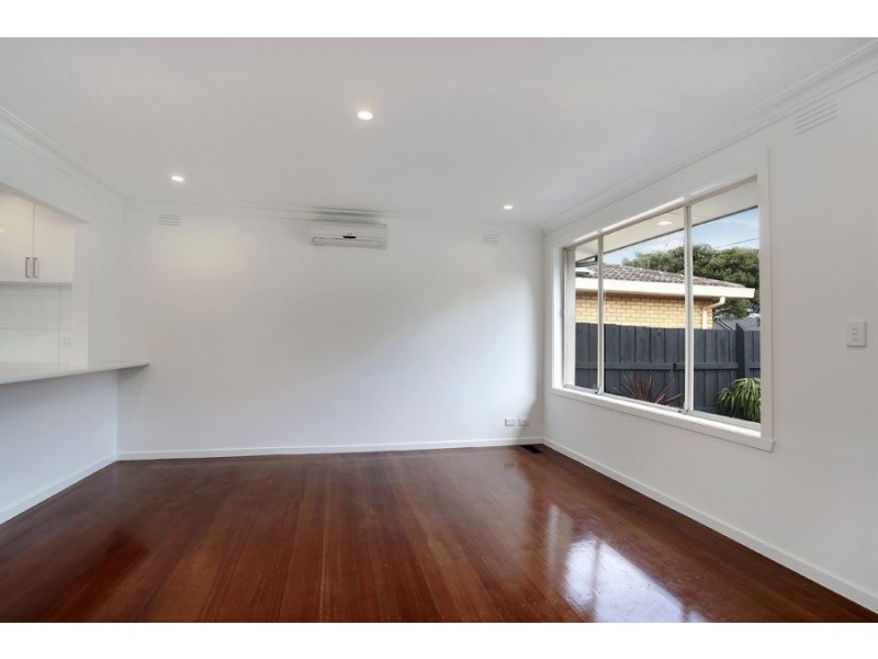 2/1 Oakes Avenue, Clayton South VIC 3169