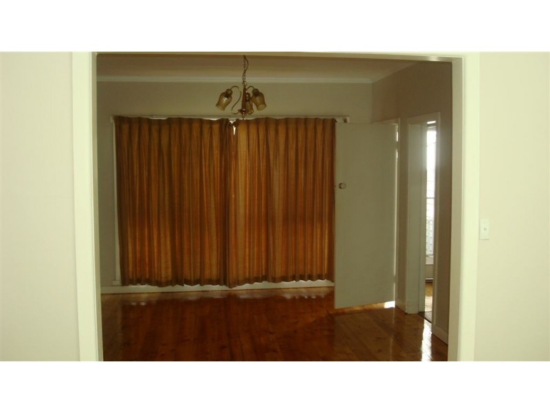 17 Hillside Road, Mount Waverley VIC 3149