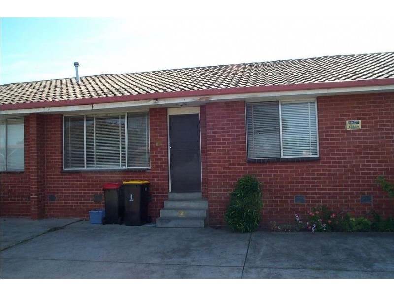 2/31 Oakes Avenue, Clayton South VIC 3169