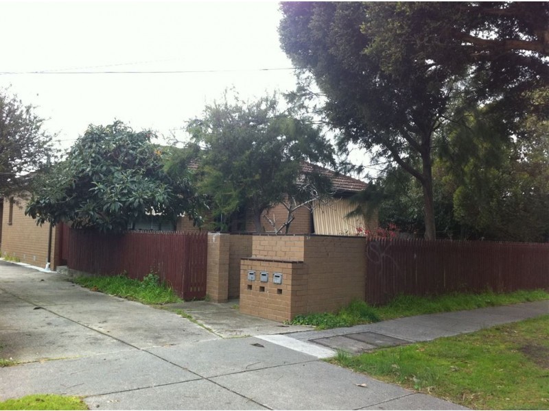 1/27 Main Road, Clayton South VIC 3169