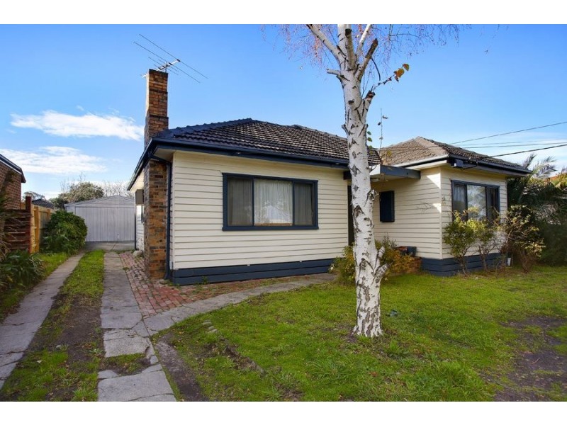 58 Madeleine Road, Clayton VIC 3168