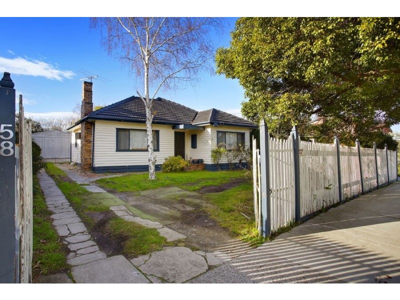 58 Madeleine Road, Clayton VIC 3168