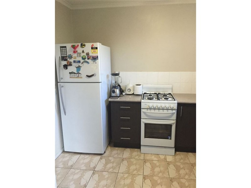 2/20 Oakes Avenue, Clayton South VIC 3169