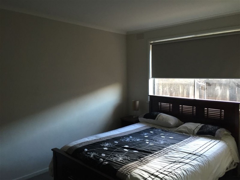 2/20 Oakes Avenue, Clayton South VIC 3169