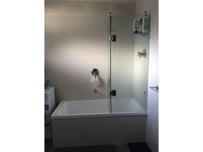 2/20 Oakes Avenue, Clayton South VIC 3169