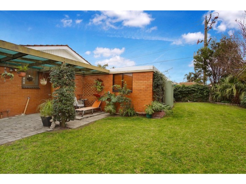 14 Simon Street, Clayton South VIC 3169
