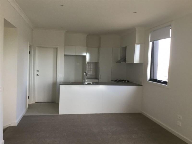 33/163 Carinish Road, Clayton VIC 3168