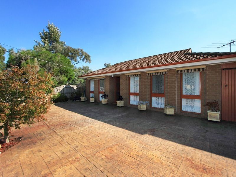 3 Glenys Court, Clarinda VIC 3169