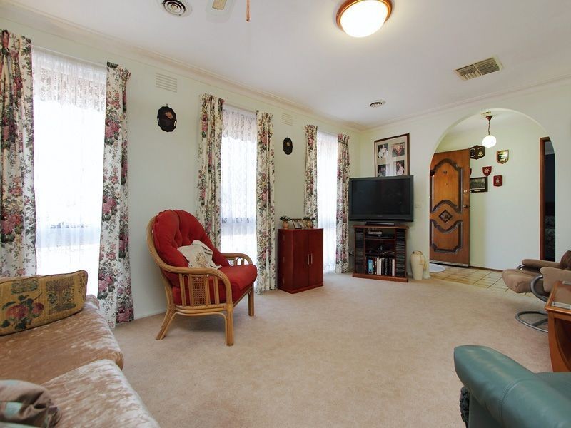 3 Glenys Court, Clarinda VIC 3169