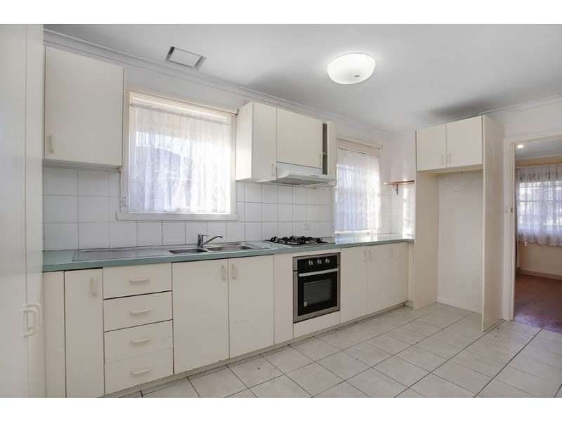 3 Simon Street, Clayton South VIC 3169